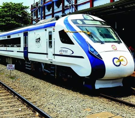 Patna – Howrah Vande Bharat Express ( 22348) | Time Table, Ticket Price ...