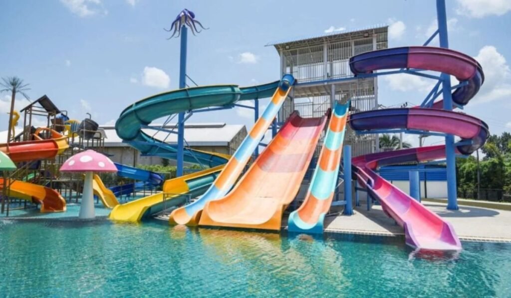Dolphin Water Park D