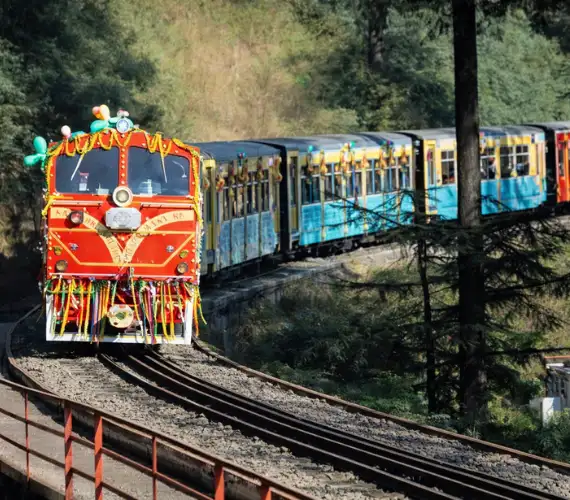 Delhi to Manali Train Ticket price